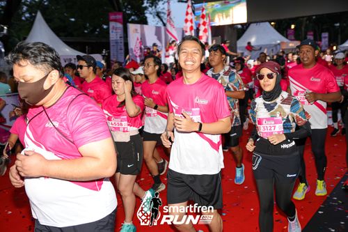 Race photo from Smartfren Run 2024