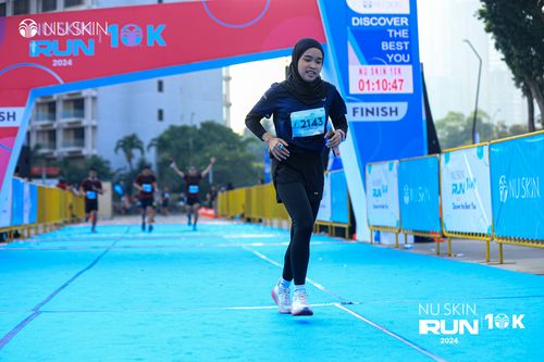 Race photo from Nu Skin Run 10K
