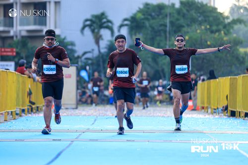 Race photo from Nu Skin Run 10K