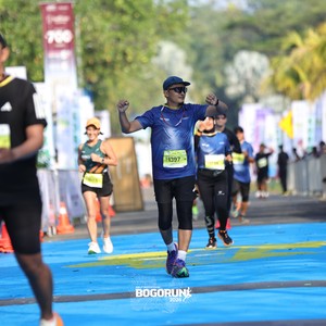 Race photo from BOGORUN 2026