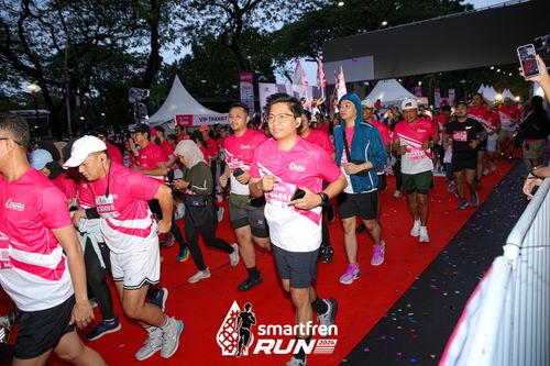 Race photo from Smartfren Run 2024