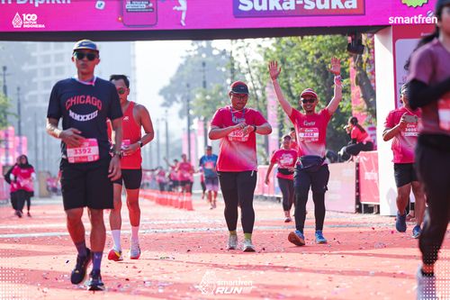 Race photo from Smartfren Run 2025 