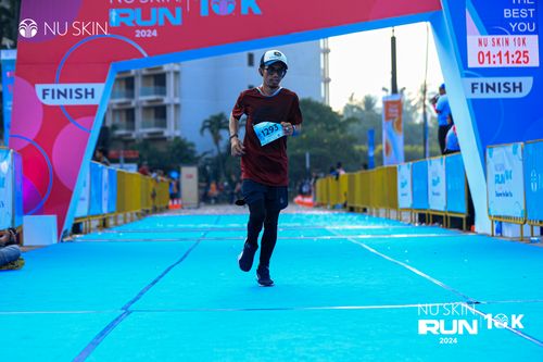 Race photo from Nu Skin Run 10K