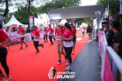 Race photo from Smartfren Run 2024