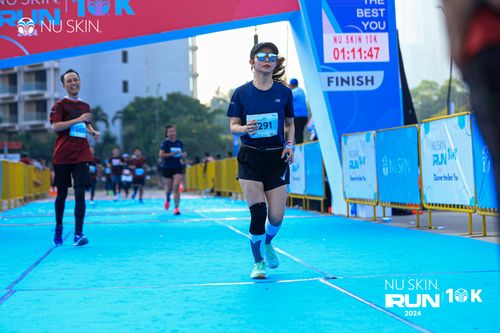 Race photo from Nu Skin Run 10K