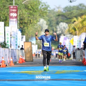 Race photo from BOGORUN 2026