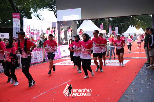 Race photo from Smartfren Run 2024