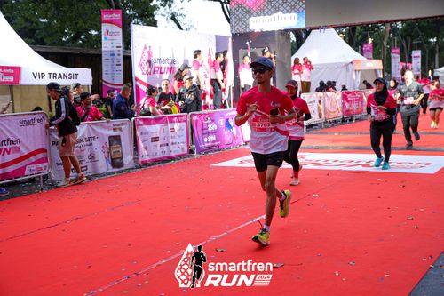 Race photo from Smartfren Run 2024