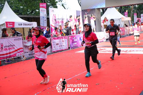 Race photo from Smartfren Run 2024