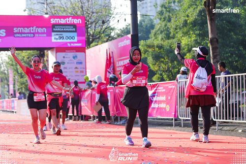 Race photo from Smartfren Run 2025 