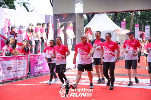Race photo from Smartfren Run 2024
