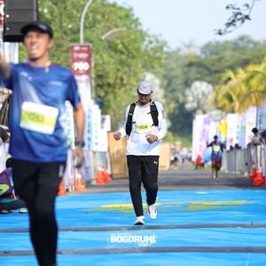Race photo from BOGORUN 2026
