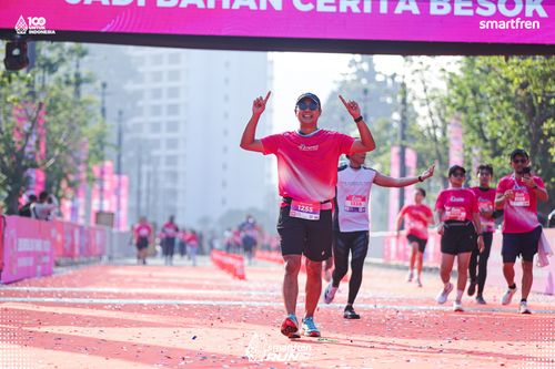 Race photo from Smartfren Run 2025 
