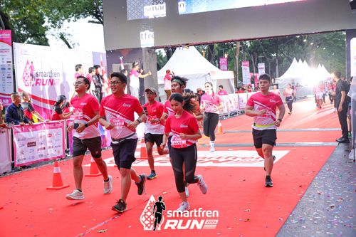 Race photo from Smartfren Run 2024