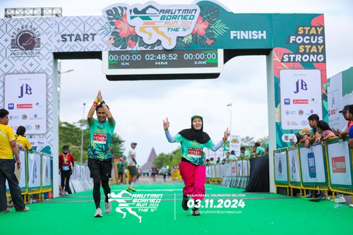 Race photo from Arutmin Borneo Run 2024