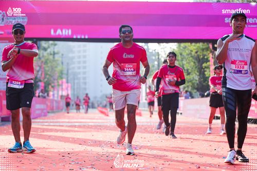 Race photo from Smartfren Run 2025 