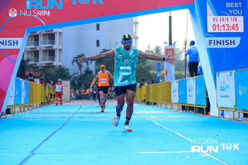 Race photo from Nu Skin Run 10K