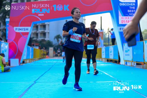 Race photo from Nu Skin Run 10K