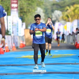 Race photo from BOGORUN 2026