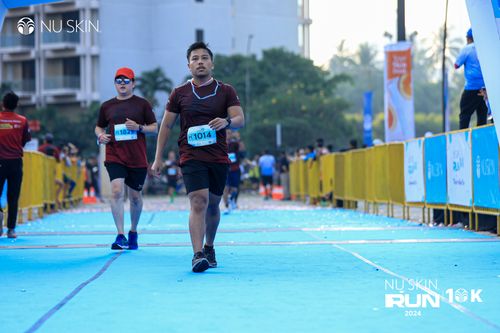 Race photo from Nu Skin Run 10K