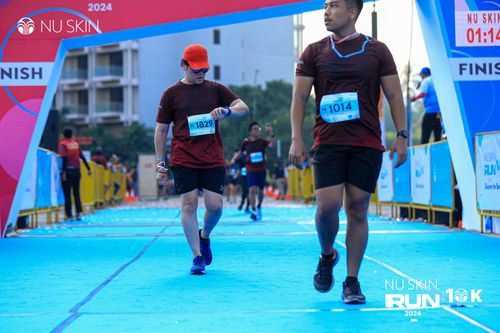 Race photo from Nu Skin Run 10K