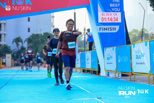 Race photo from Nu Skin Run 10K