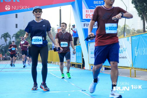 Race photo from Nu Skin Run 10K
