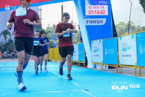 Race photo from Nu Skin Run 10K