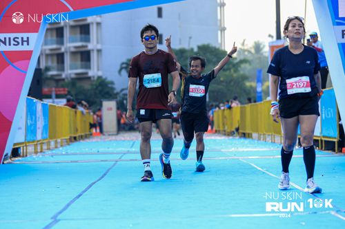 Race photo from Nu Skin Run 10K