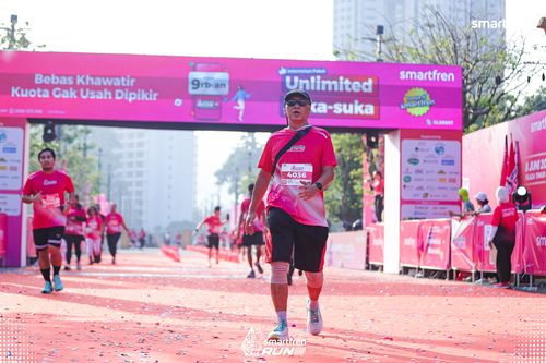Race photo from Smartfren Run 2025 
