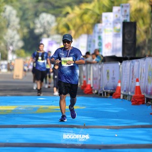 Race photo from BOGORUN 2026