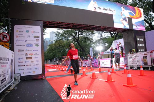 Race photo from Smartfren Run 2024