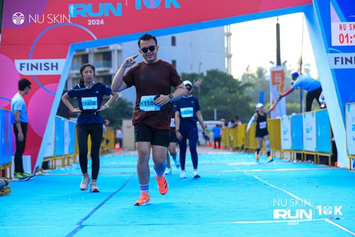 Race photo from Nu Skin Run 10K