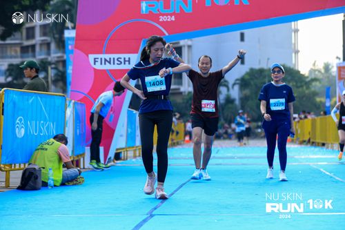 Race photo from Nu Skin Run 10K