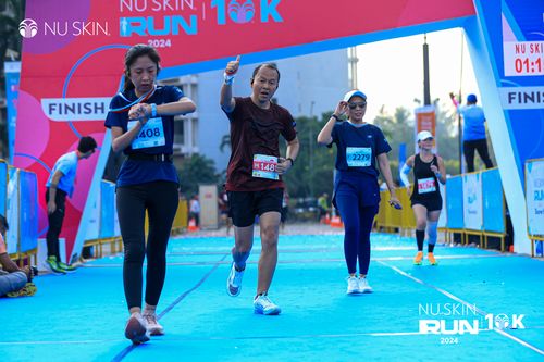 Race photo from Nu Skin Run 10K