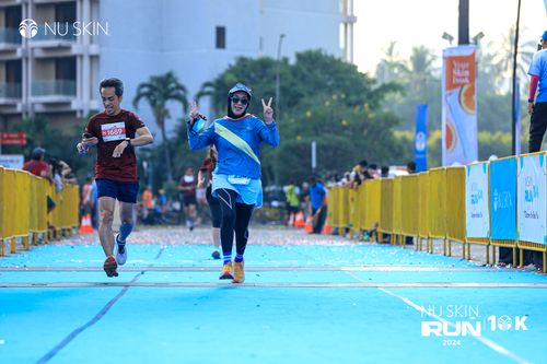 Race photo from Nu Skin Run 10K