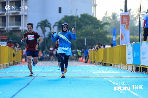 Race photo from Nu Skin Run 10K