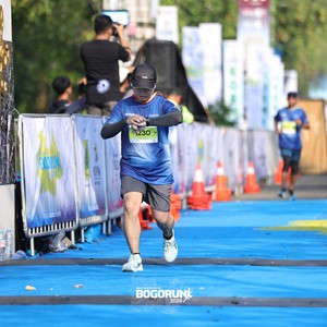 Race photo from BOGORUN 2026