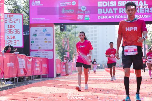 Race photo from Smartfren Run 2025 