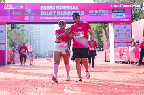 Race photo from Smartfren Run 2025 