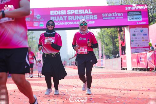 Race photo from Smartfren Run 2025 