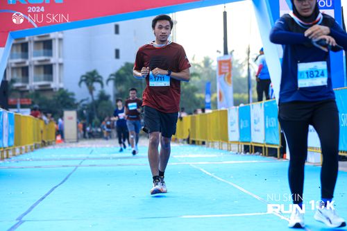 Race photo from Nu Skin Run 10K