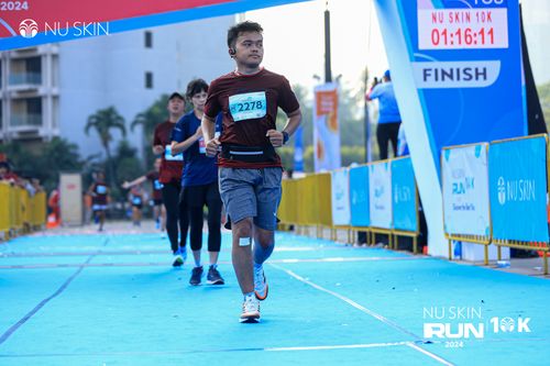 Race photo from Nu Skin Run 10K