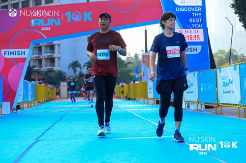 Race photo from Nu Skin Run 10K