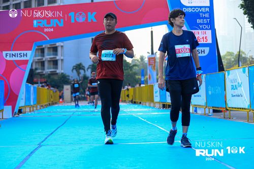 Race photo from Nu Skin Run 10K