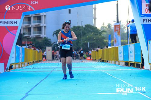 Race photo from Nu Skin Run 10K
