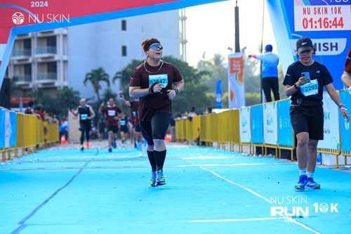 Race photo from Nu Skin Run 10K