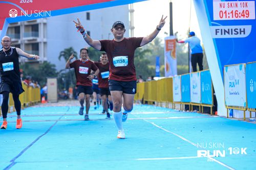 Race photo from Nu Skin Run 10K