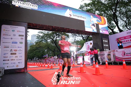 Race photo from Smartfren Run 2024
