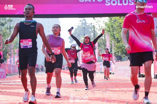 Race photo from Smartfren Run 2025 
